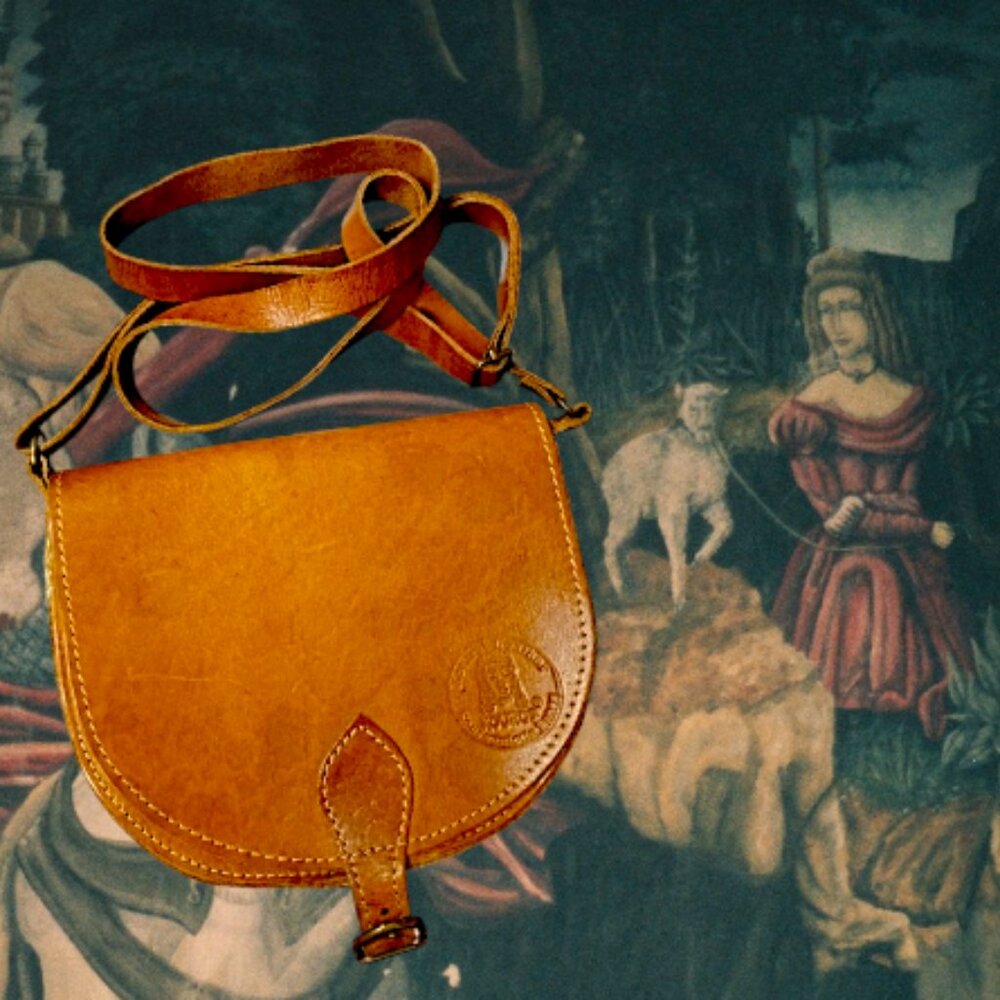 Vintage Saddle Bag - Picture 2 of 10